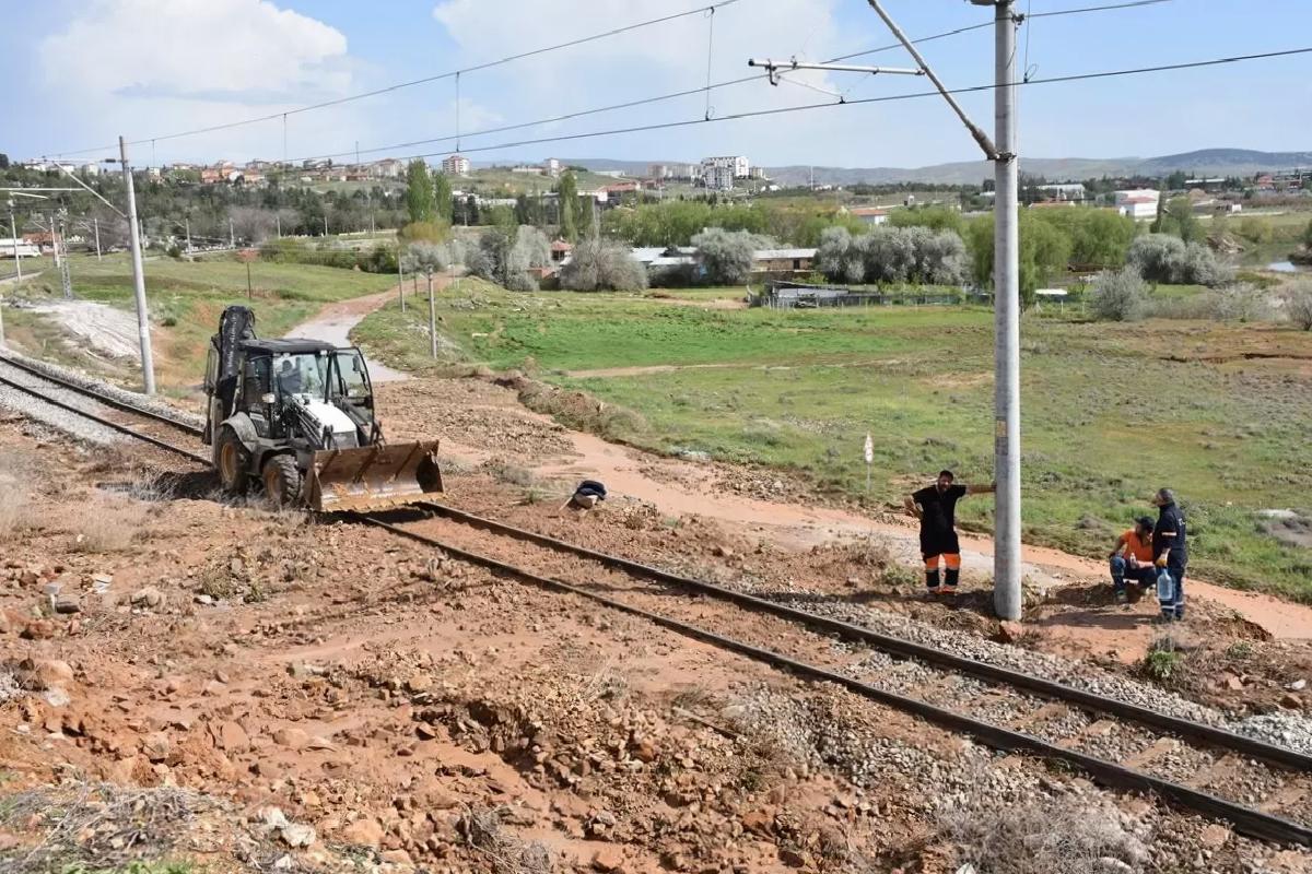 Kırıkkale’de Sel Felaketi: Evler Su Bastı