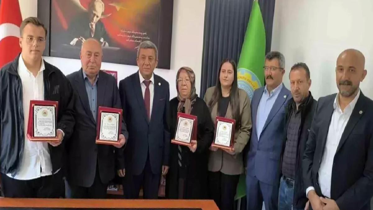 Kırşehir’de Çiftçilere Plaket Töreni
