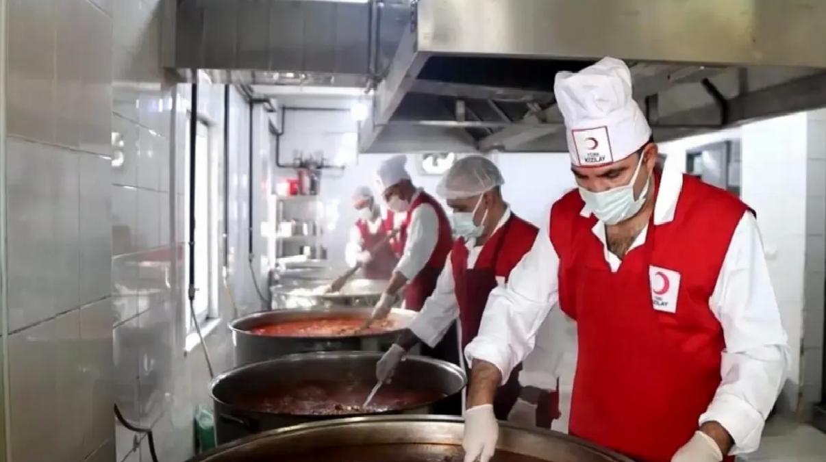 Kızılay’dan Ağrı’da Aşevi ve Kurban Kampanyası