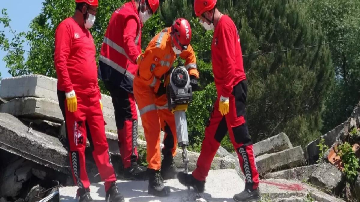 Kocaeli’de Deprem Tatbikatı Yapıldı