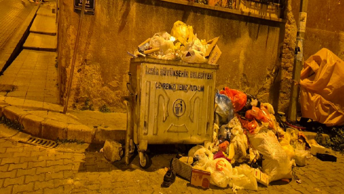 Konak’ta çöp sorunu devam ediyor