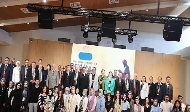 Konya Büyükşehir “1. Uluslararası Mevlana ve Ali Şîr Nevâyî Sempozyumu”na Ev Sahipliği Yapıyor