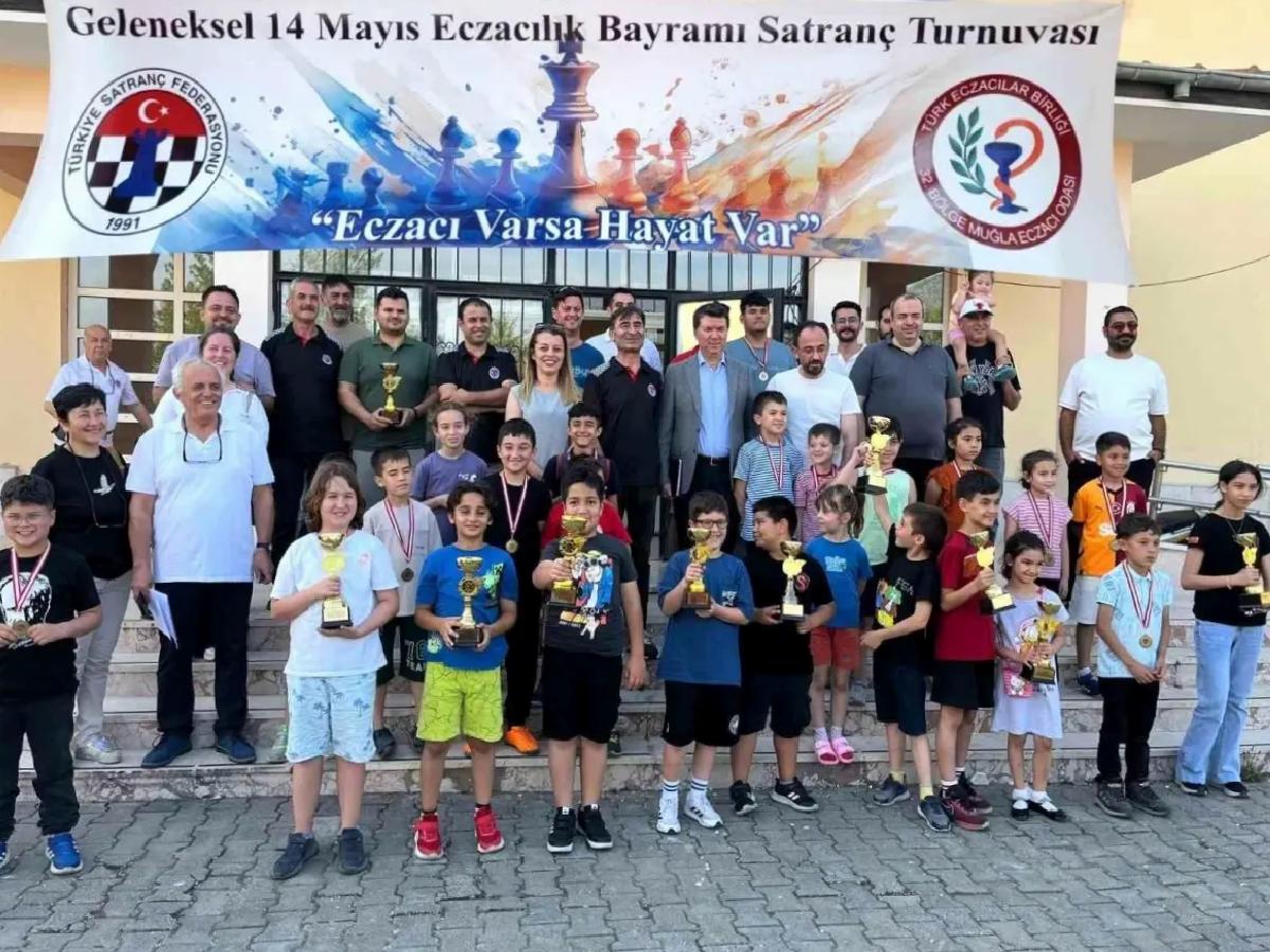 Köyceğiz’de Satranç Turnuvası Heyecanı