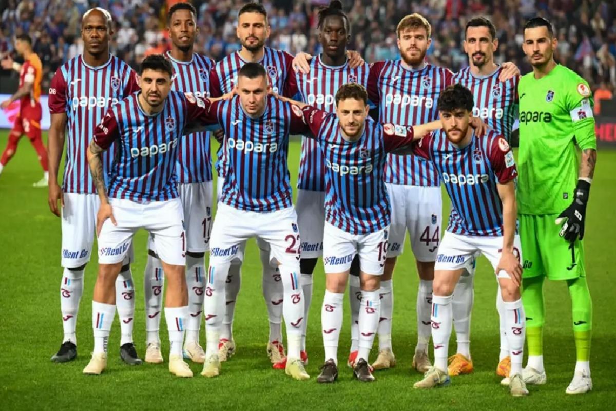 Kupa seremonisine damga vuran an! Herkes onları bekledi ama onlar gelmedi
