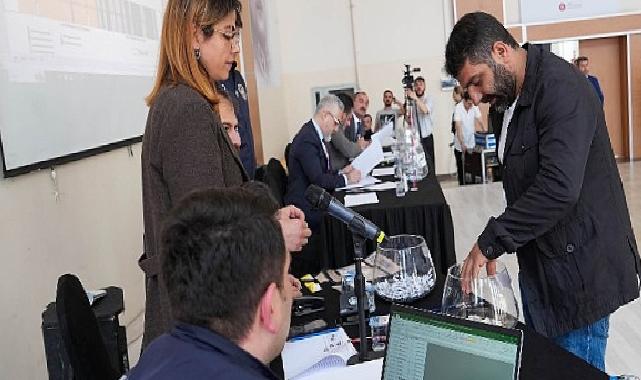 Kurban satış yerleri noter huzurunda kura ile belirlendi