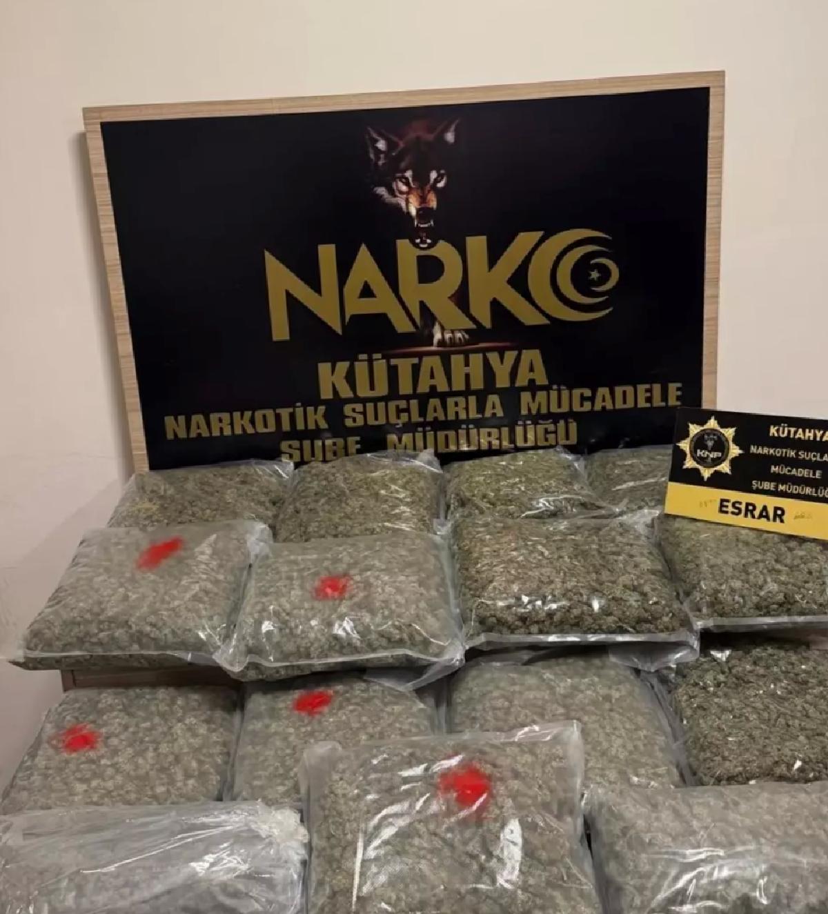 Kütahya’da Esrar Sevkiyatı: Sürücü Tutuklandı