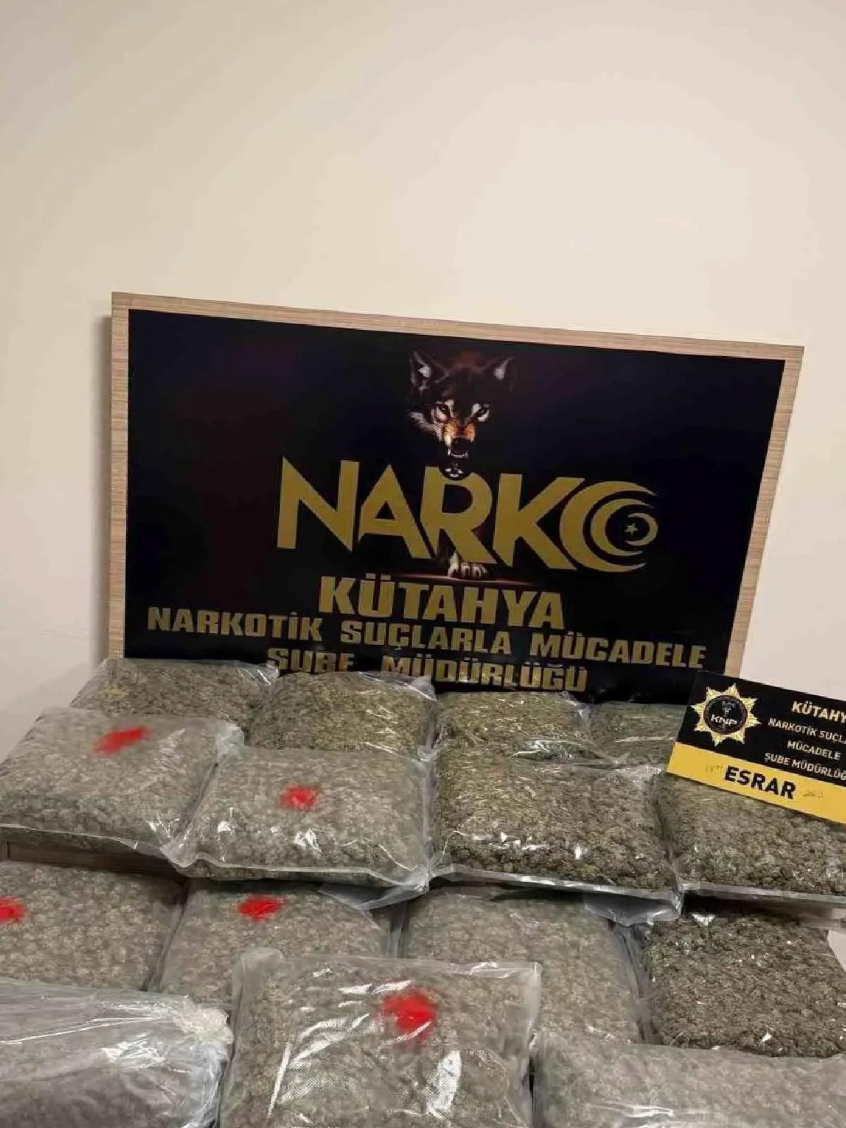 Kütahya’da Uyuşturucu Operasyonu: 15 Kilo Esrar Ele Geçirildi