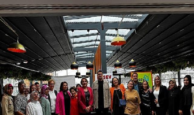 LÖSEV İstanbul Anneler Günü’nü Kutladı