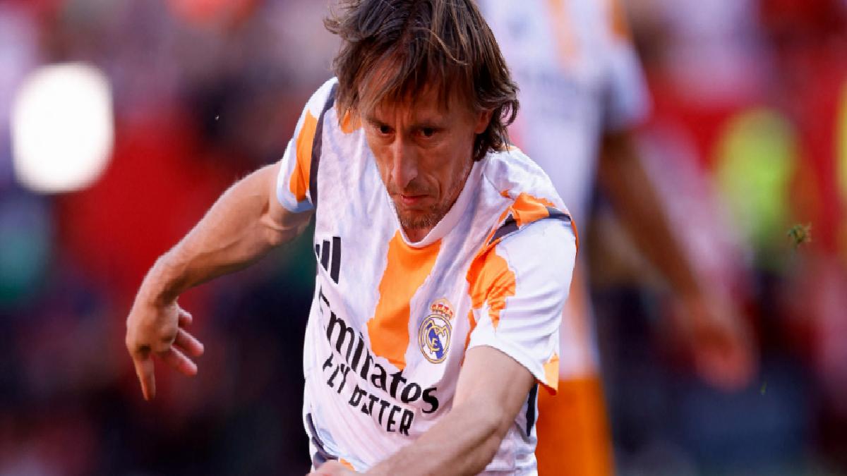 Luka Modric, Real Madrid’den ayrılacağını açıkladı