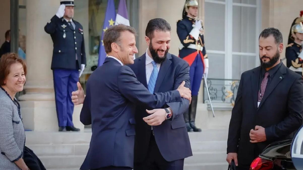 Macron’dan Suriye’ye Destek Mesajı