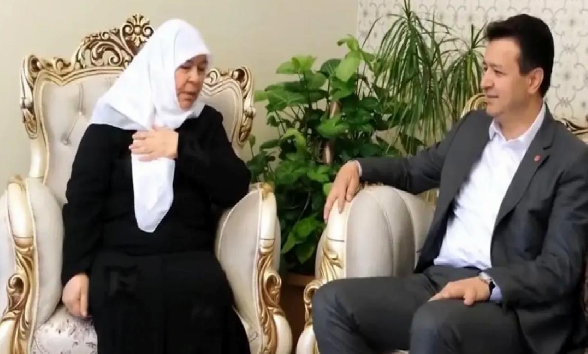 Mahmut Arıkan Anneler Günü’nü Kutladı