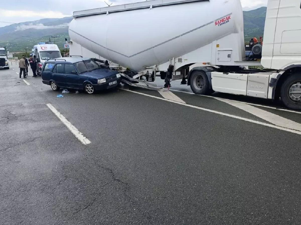 Malatya’da Tır ve Otomobil Çarpıştı: 1 Yaralı