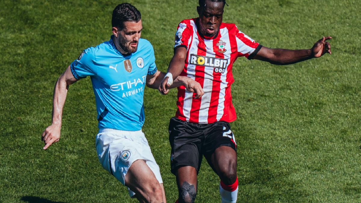 Manchester City, Southampton karşısında iki puan bıraktı
