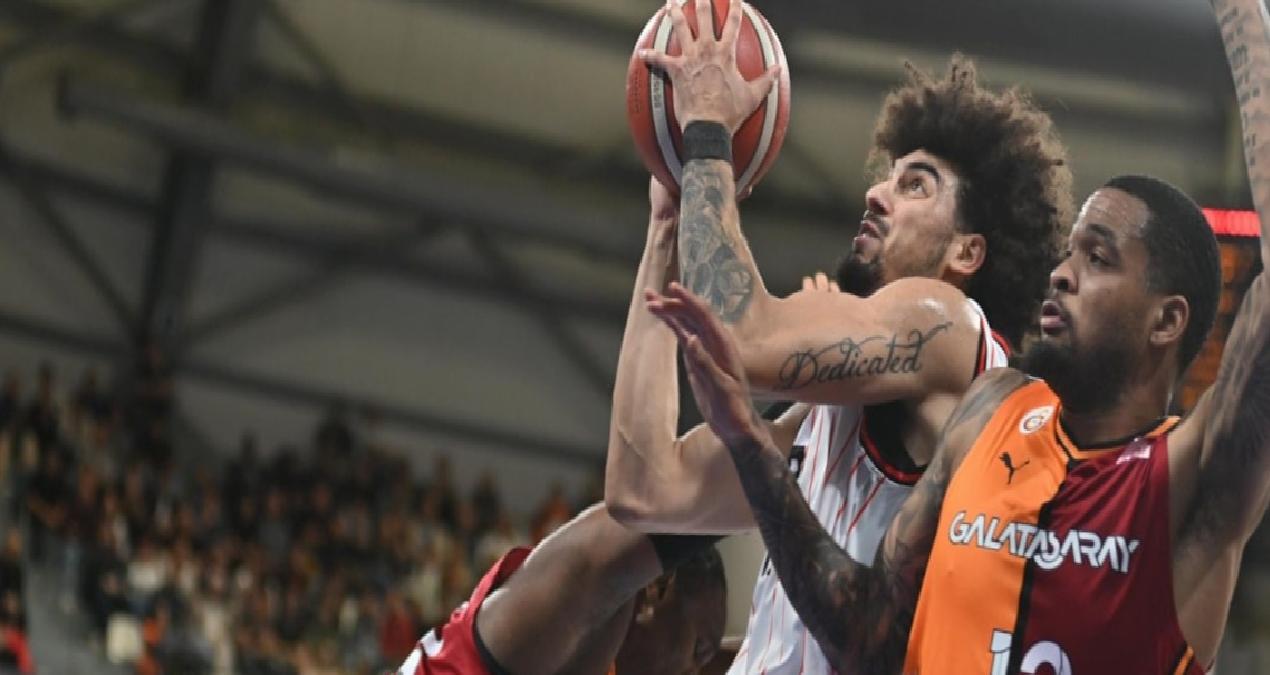 Manisa Basket evinde Galatasaray’ı mağlup etti