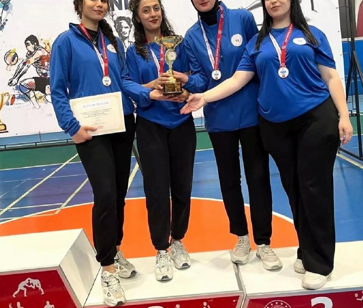 Manisa Dart Takımı Türkiye Üçüncüsü