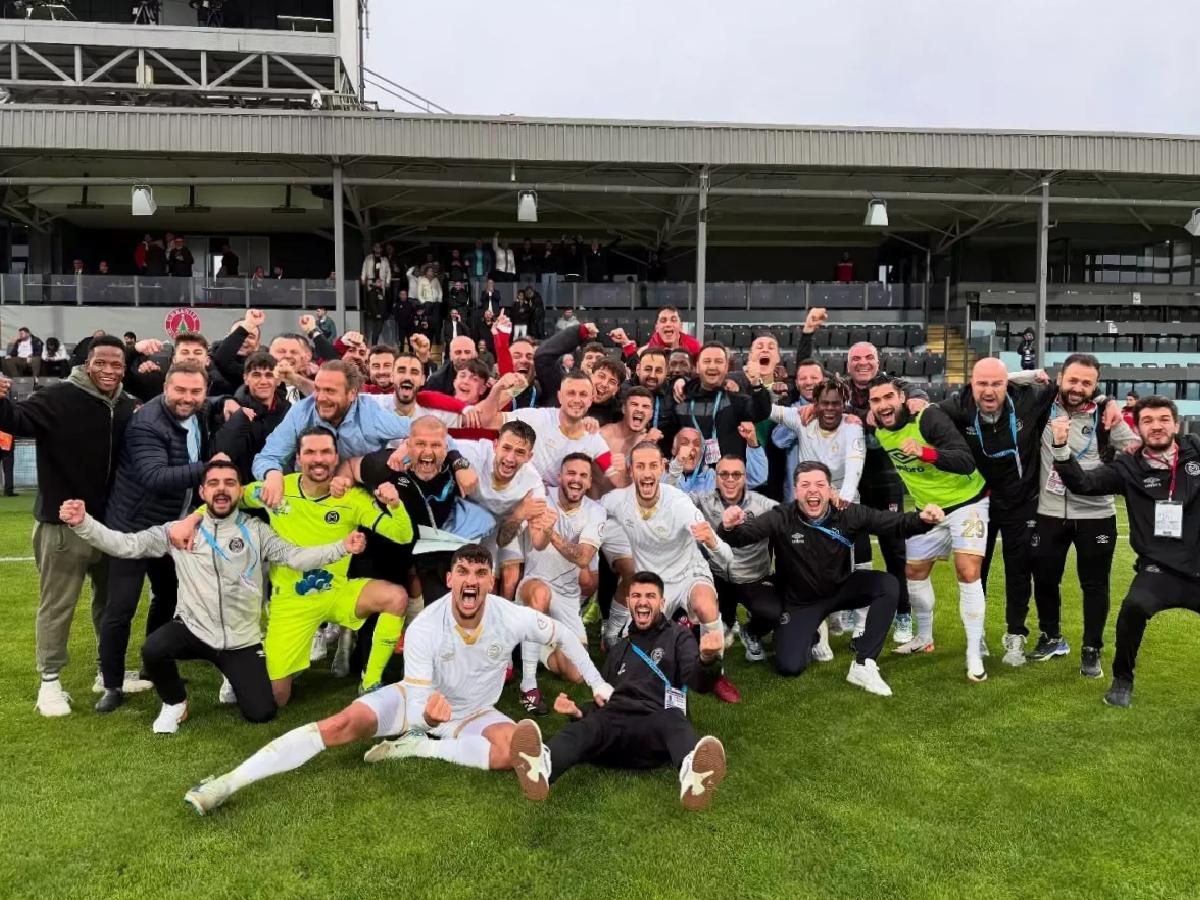 Manisa FK Ligde Kaldı!