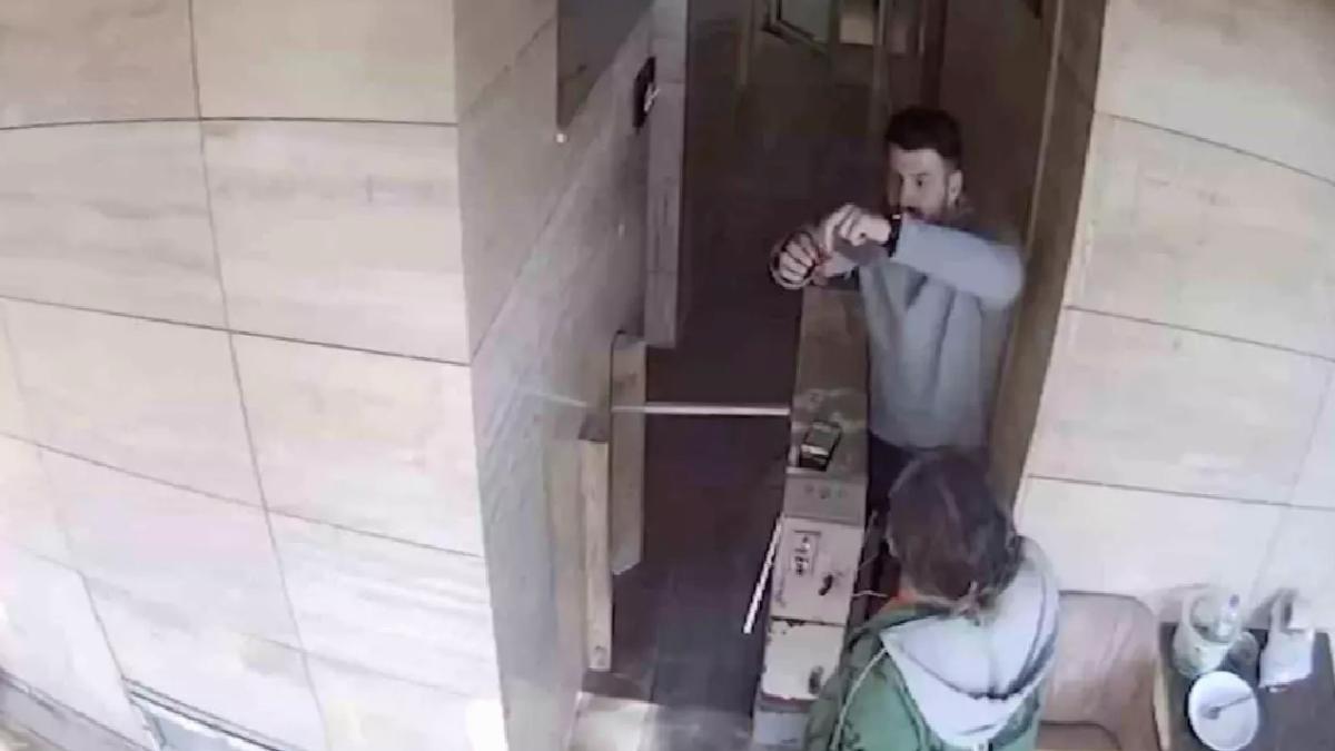 Manisa’da Altın Dolusu Kese Polis’e Teslim Edildi