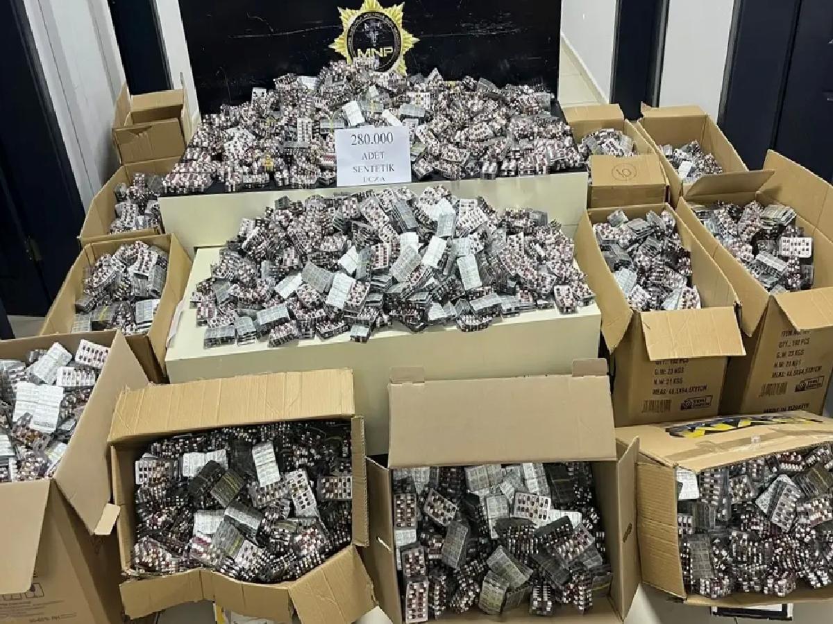 Mersin’de 280 Bin Uyuşturucu Hap Ele Geçirildi