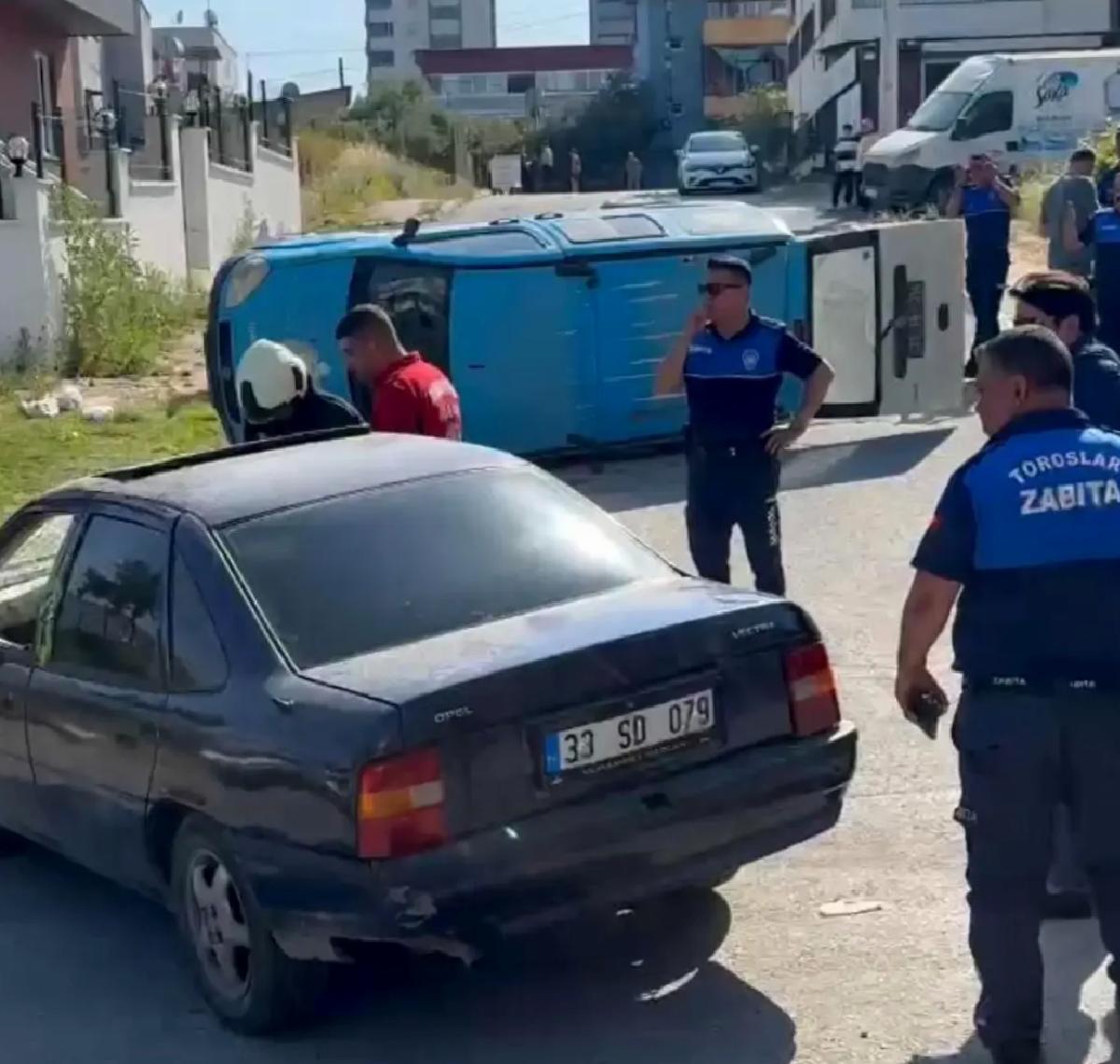 Mersin’de Zabıta Aracına Çarpan Otomobilin Sürücüsünün Ehliyeti Motosiklet İçin