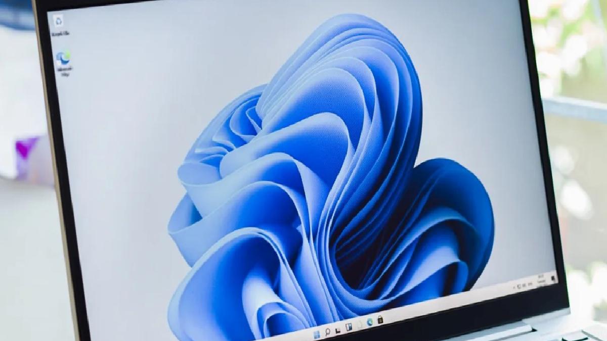 Microsoft: Windows 11 24H2 sürümü herkes için indirilebilir