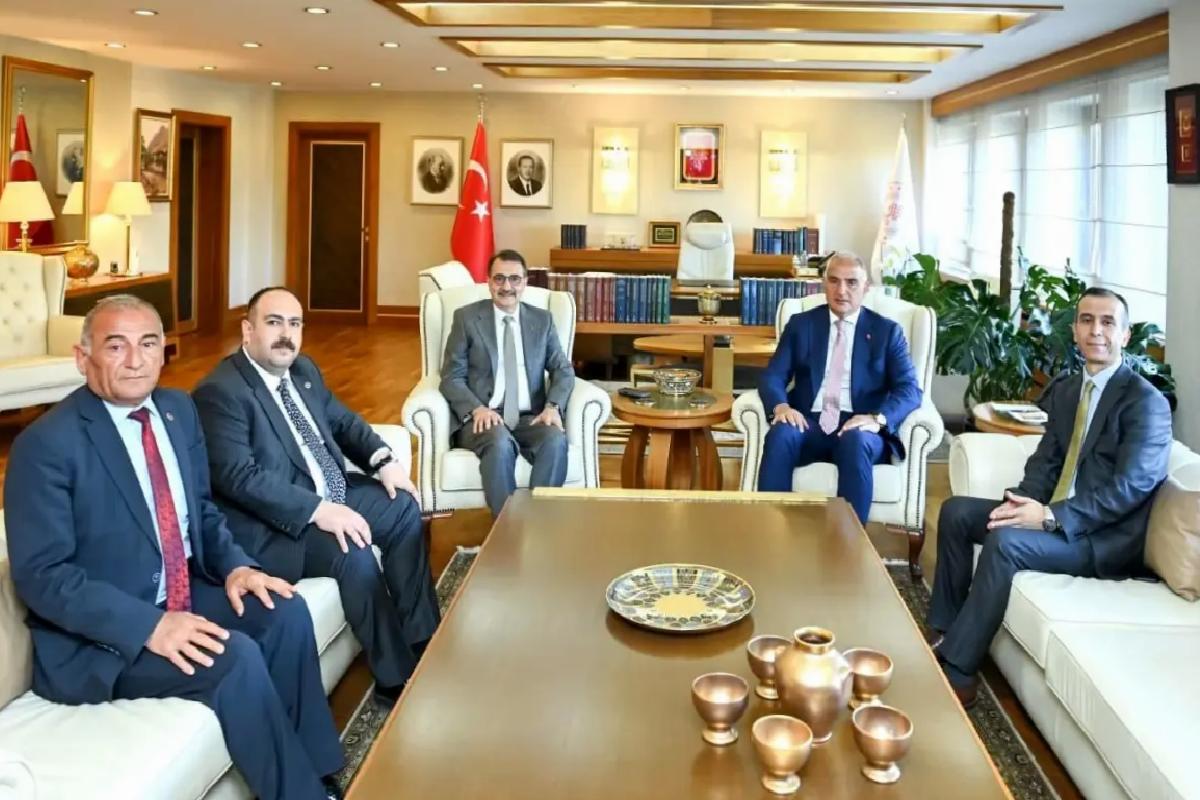 Milletvekili Dönmez ve Belediye Başkanları, Kültür ve Turizm Bakanı Ersoy’u Ziyaret Etti