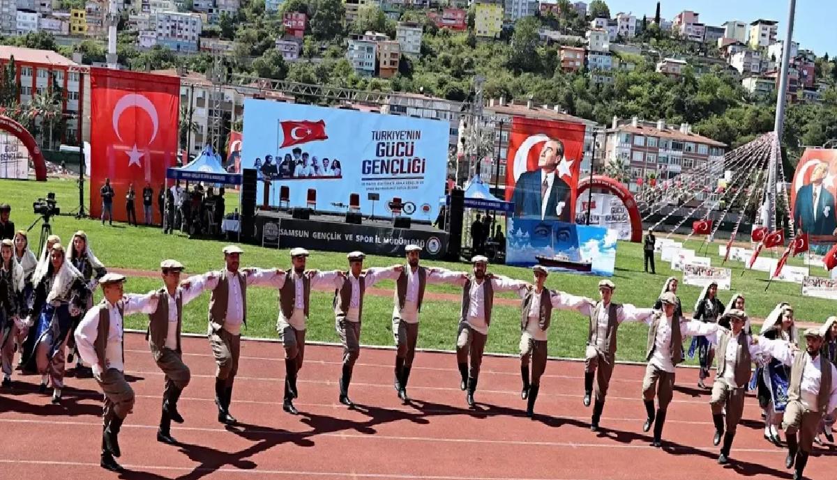 Milli Mücadele’nin başladığı Samsun’da 19 Mayıs kutlanıyor