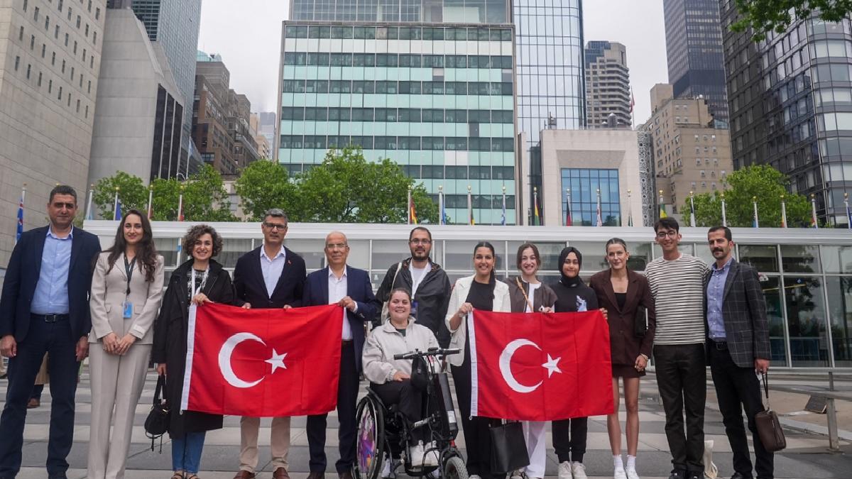 Milli sporcular, BM Genel Merkezi’ni ziyaret etti