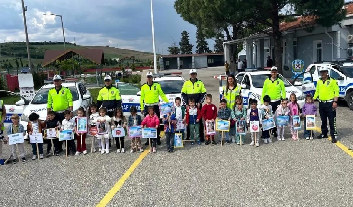 Miniklerden Trafik Haftası Ziyareti