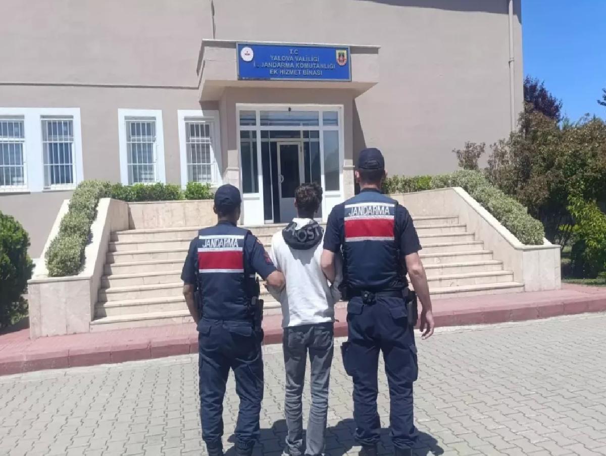 MİT personeli kılığına giren dolandırıcı yakalandı