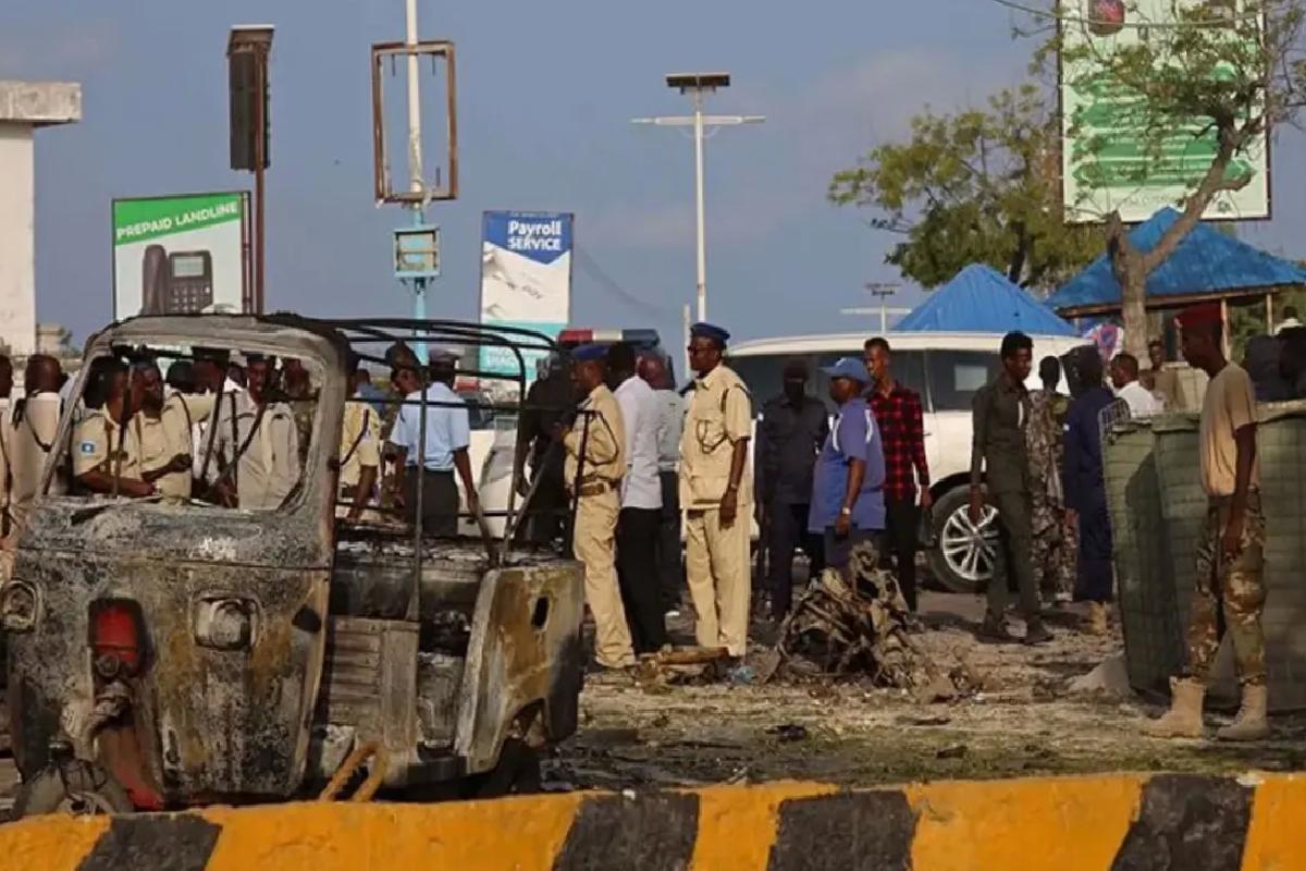 Mogadişu’da Eş-Şebab Saldırısı: 10 Ölü