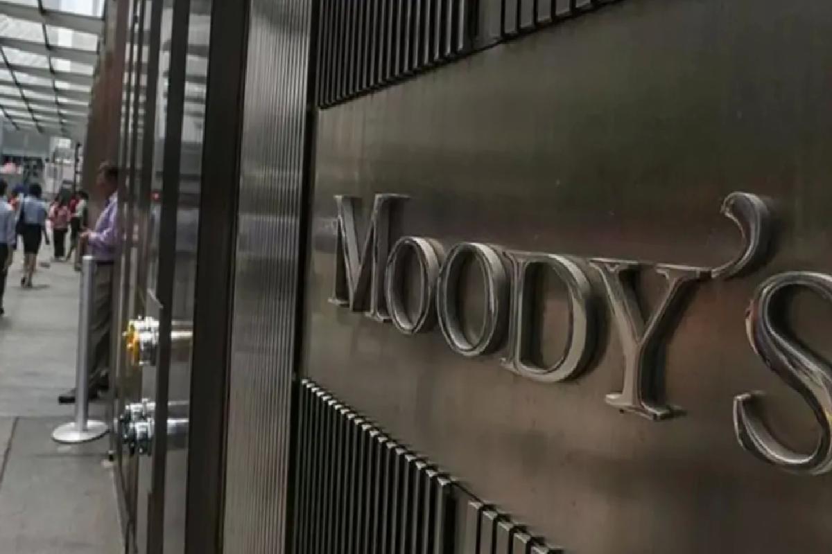 Moody’s, ABD’nin kredi notunu düşürdü