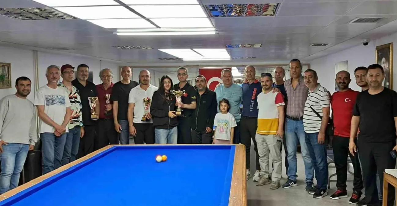 Muğla’da 3 Bant Bilardo Turnuvası Şampiyonu Yılmaz Özcan