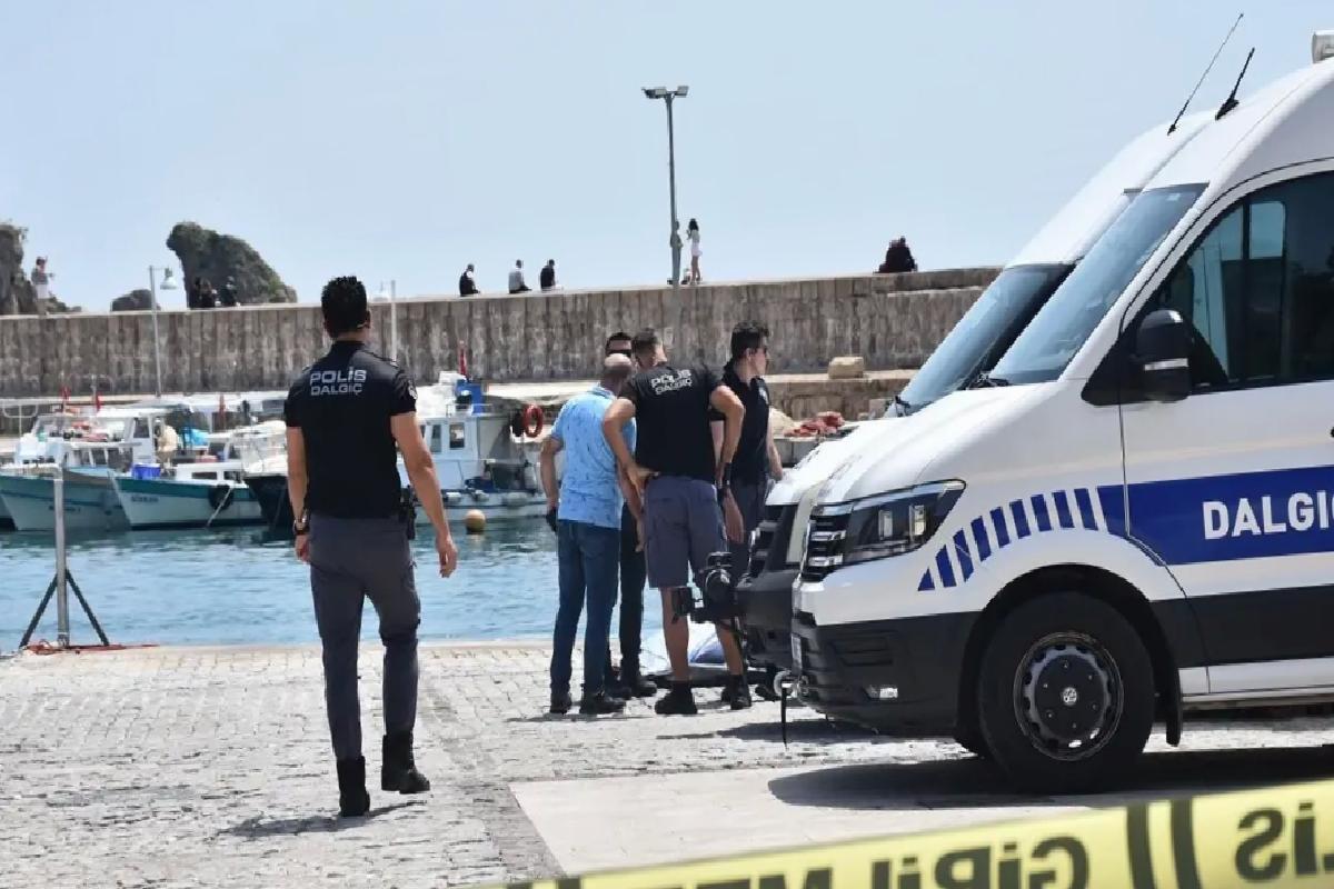 Muratpaşa’da Denizde Erkek Cesedi Bulundu