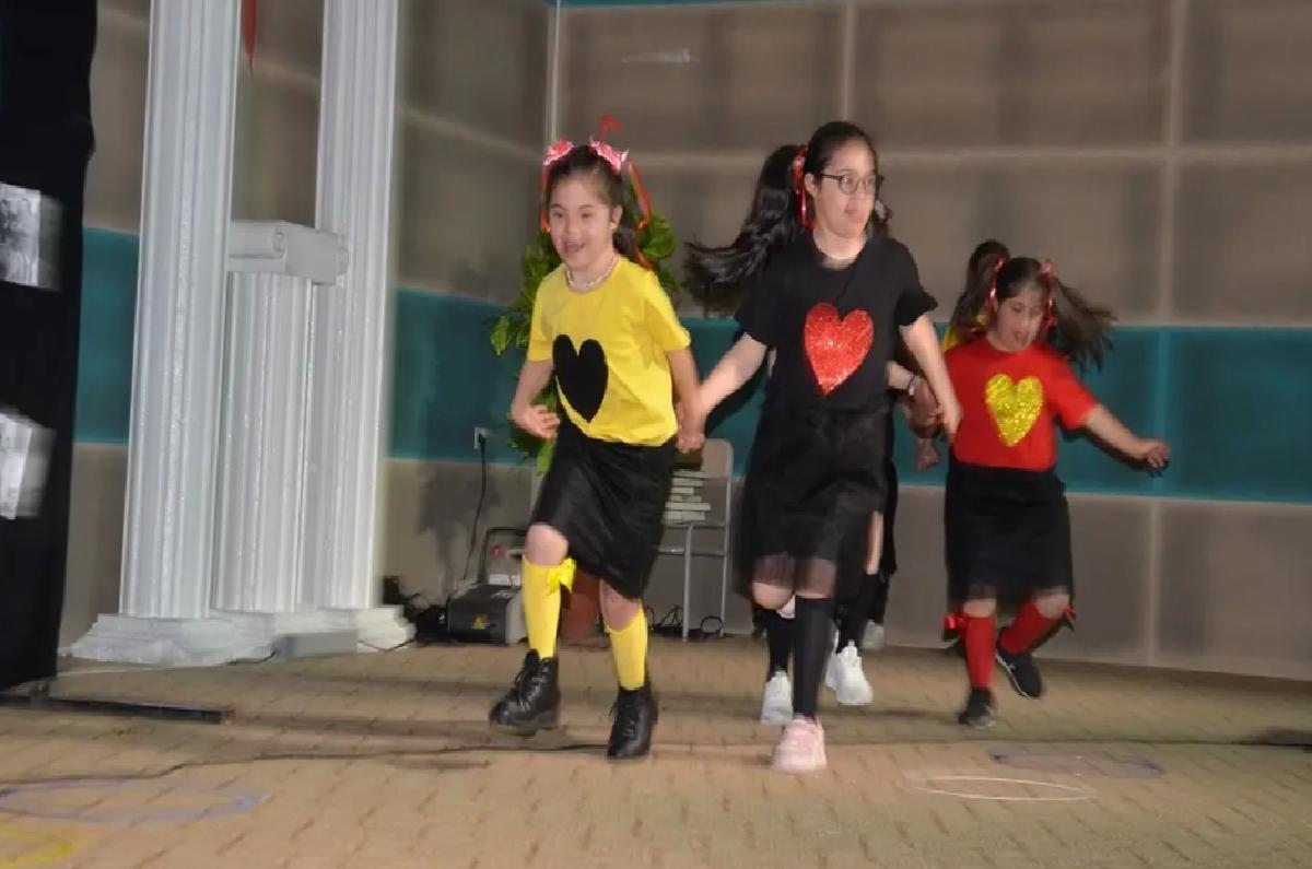 Muş’ta özel gereksinimli öğrencilerden gösteri