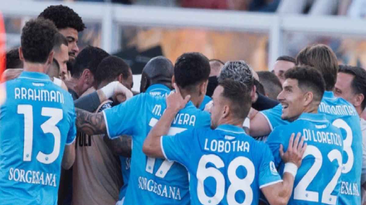 Napoli’ye Lecce karşısında tek gol yetti