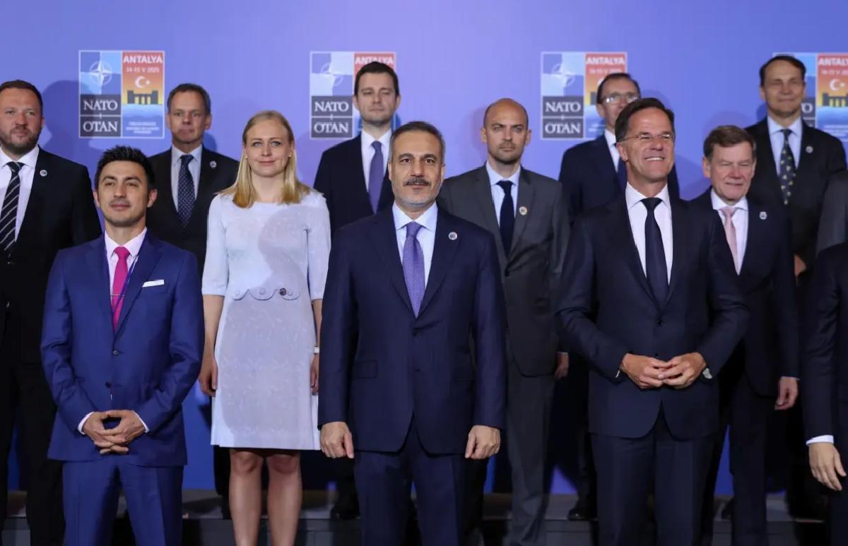 NATO Toplantısında Güvenlik Vurgusu