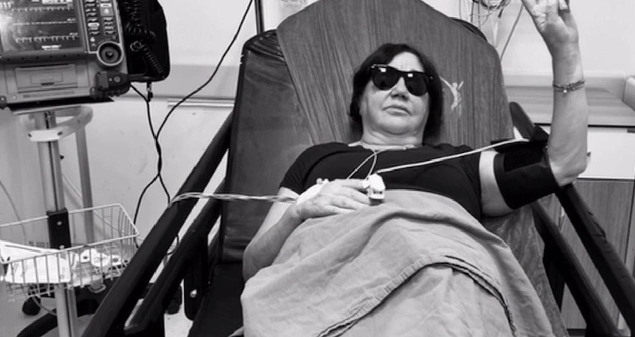 Nazan Öncel’e iki stent takıldı