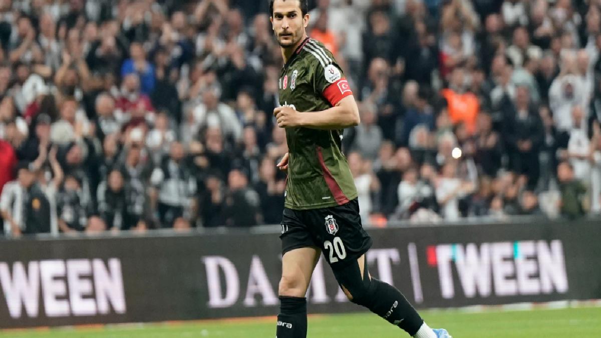 Necip Uysal, 274 gün sonra geri döndü
