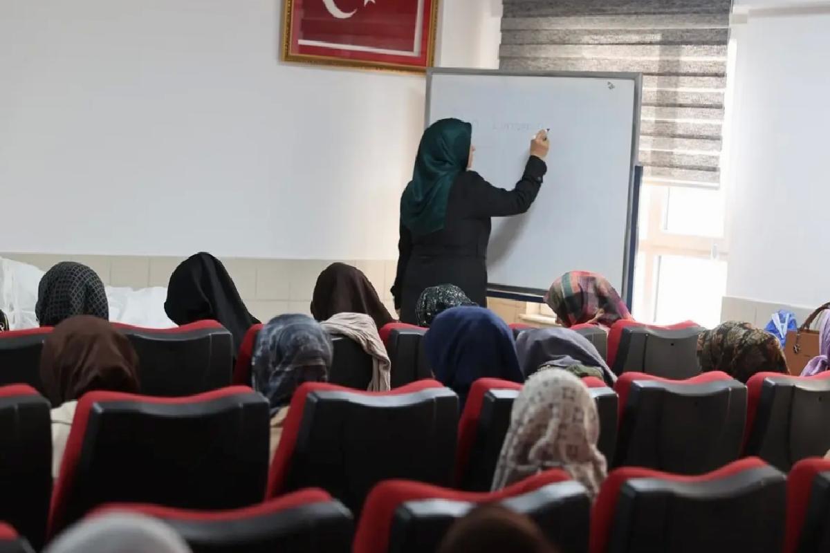 Nevşehir’de Kadınlara Gassal Kursu