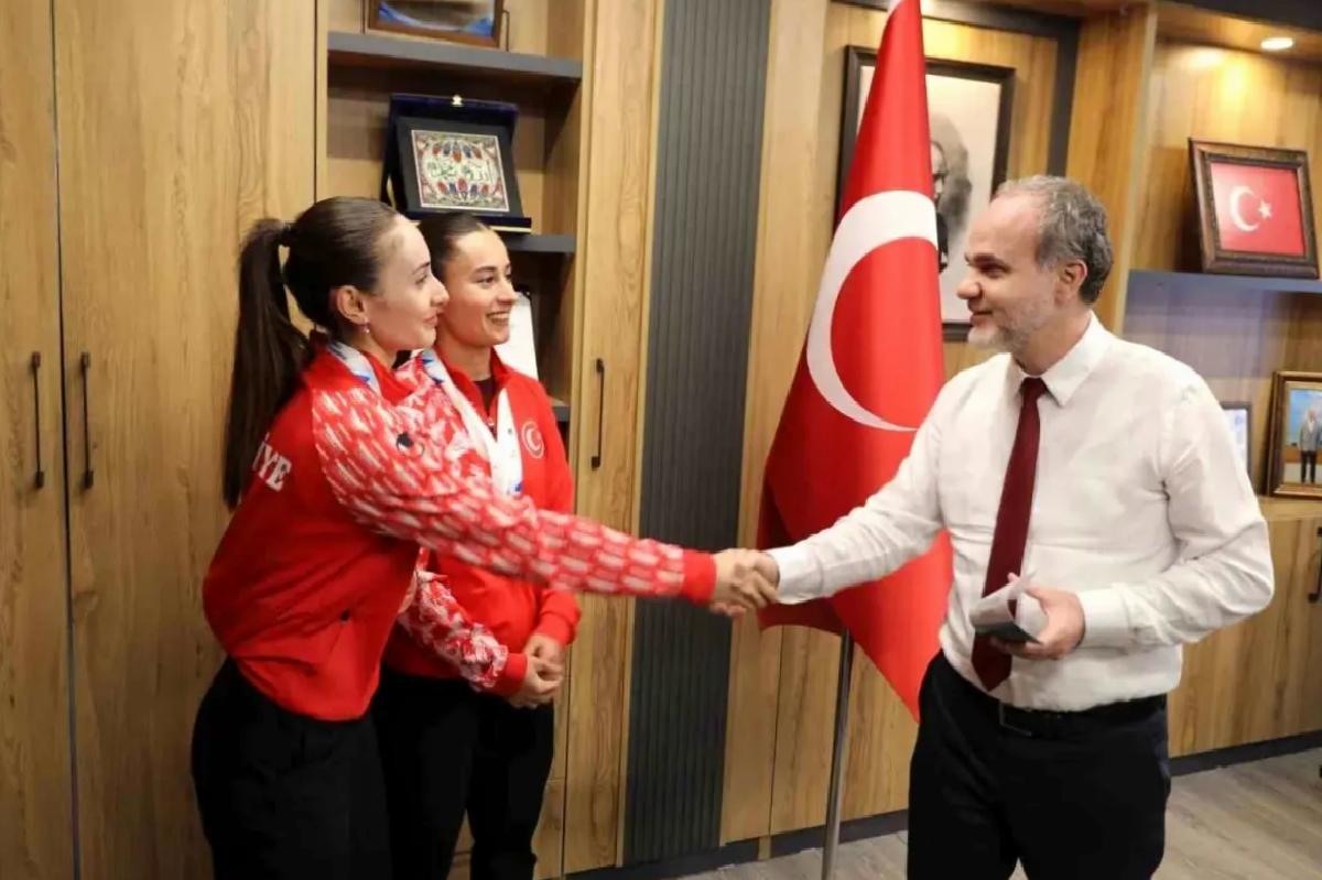 Niğde Üniversitesi’nin Şampiyon Kardeşleri
