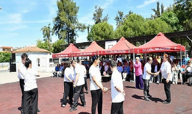 Notalar kalplere dokundu: Engelliler Haftasında umut ve dayanışma buluşması