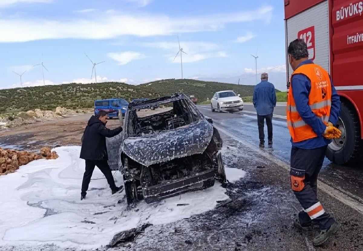 Nurdağı’nda Otomobil Yangını