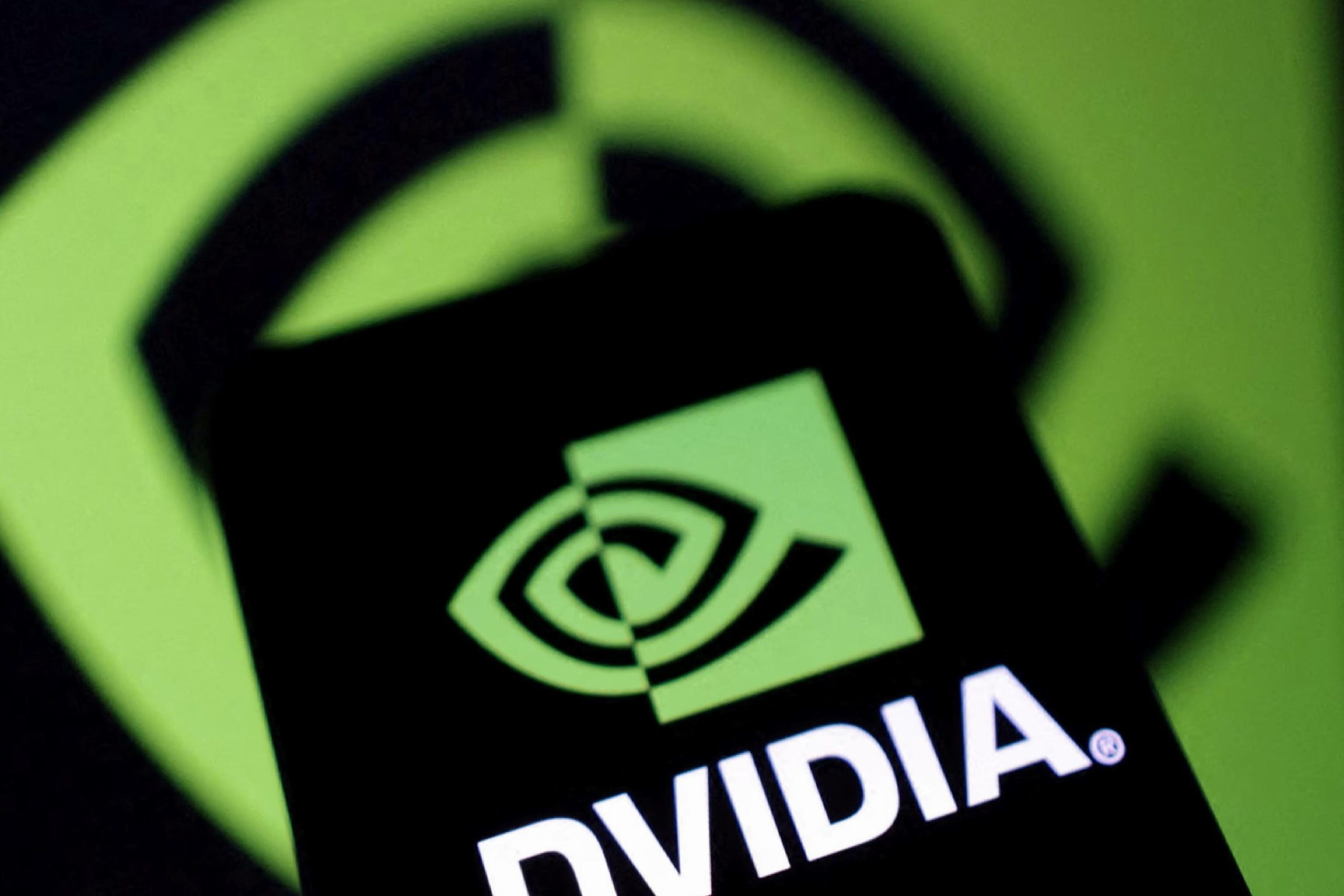 Nvidia, ABD yasağını aşmak için Çin’e özel H20 çipini yeniden tasarlıyor