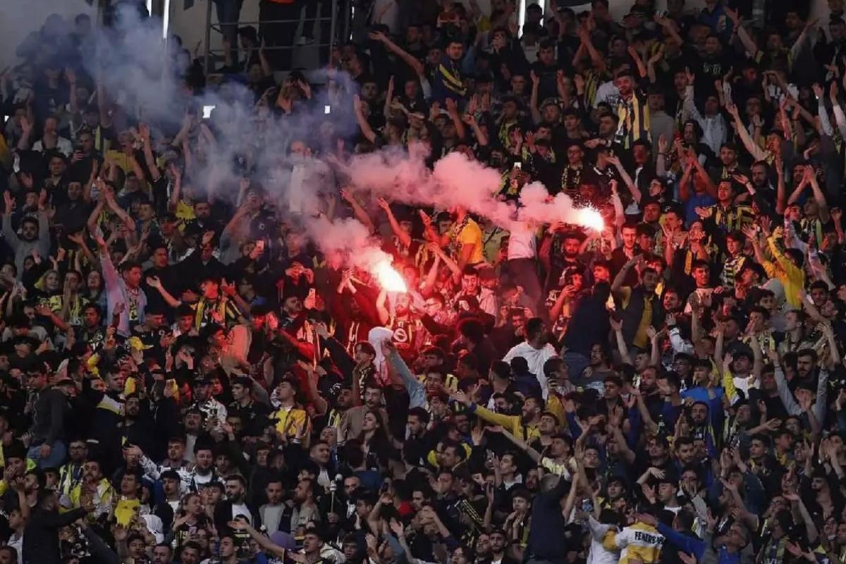 O ligin en iyisi geliyor! Fenerbahçe’den dengeleri değiştirecek takas teklifi
