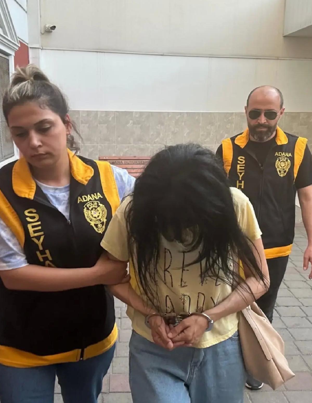 Öğretmen Açığa Alındı