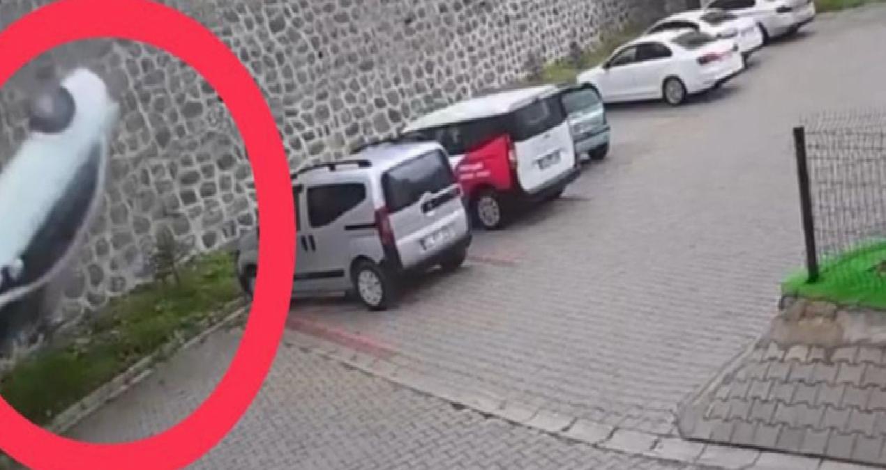 Ordu’da otomobil site bahçesine düştü: Sürücünün can verdiği kaza kamerada