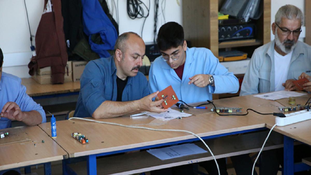 Ordu’da veliler atölyeye girdi