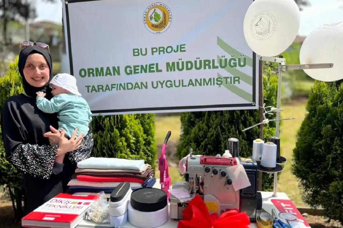 Orman köylüsü 11 kadınlara dikiş makinası