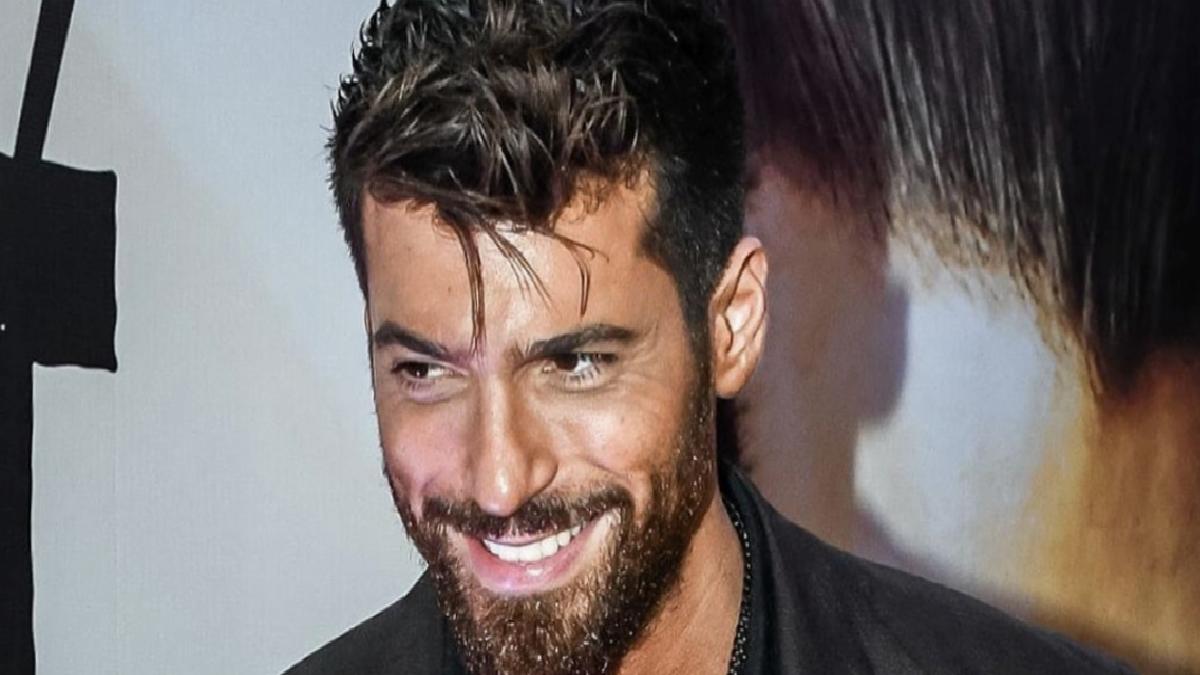 Oyuncu Can Yaman’dan leopar tarz! Takımına yorum yağdı