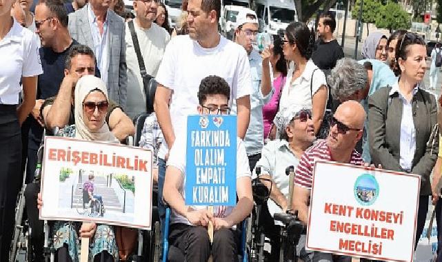 Özel bireylerden çok özel gösteri